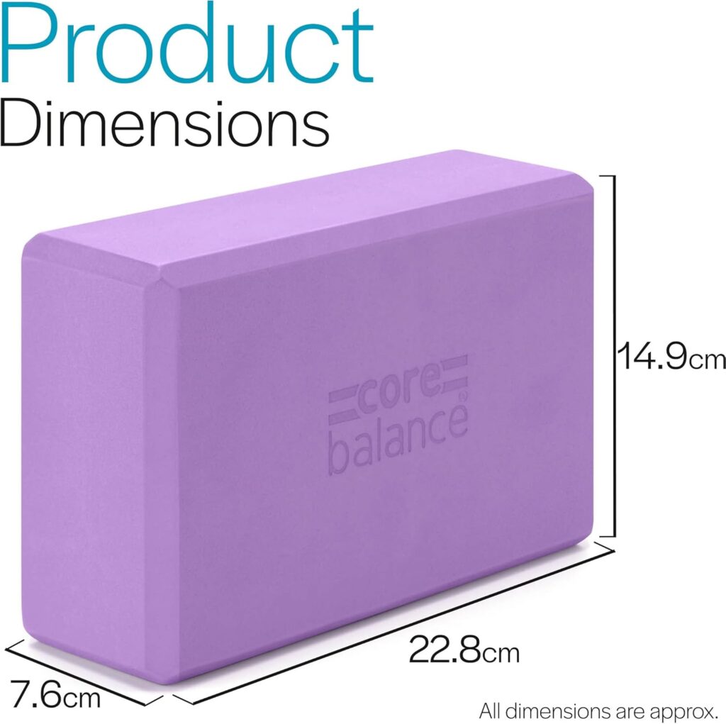 Bloque de Yoga Core Balance en uso durante una sesión de estiramiento, proporcionando soporte y estabilidad.